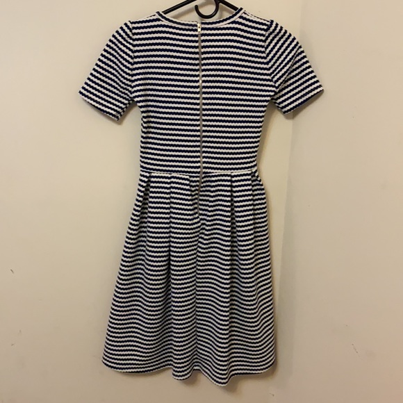 $15 Dresses for SPRING: LuLaRoe Striped Short Sleeve Dress, XXSmall - Picture 4 of 4